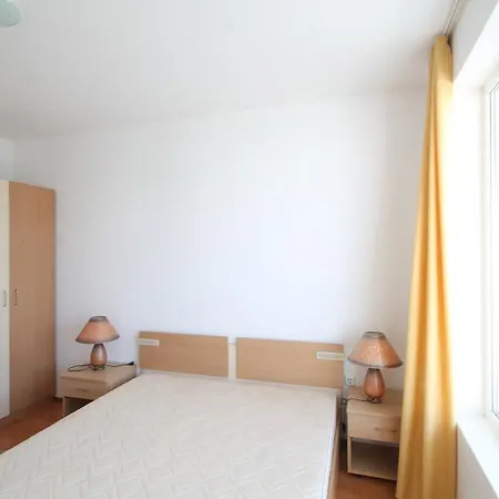 Apartament Arendoo In Yassen Słoneczny Brzeg